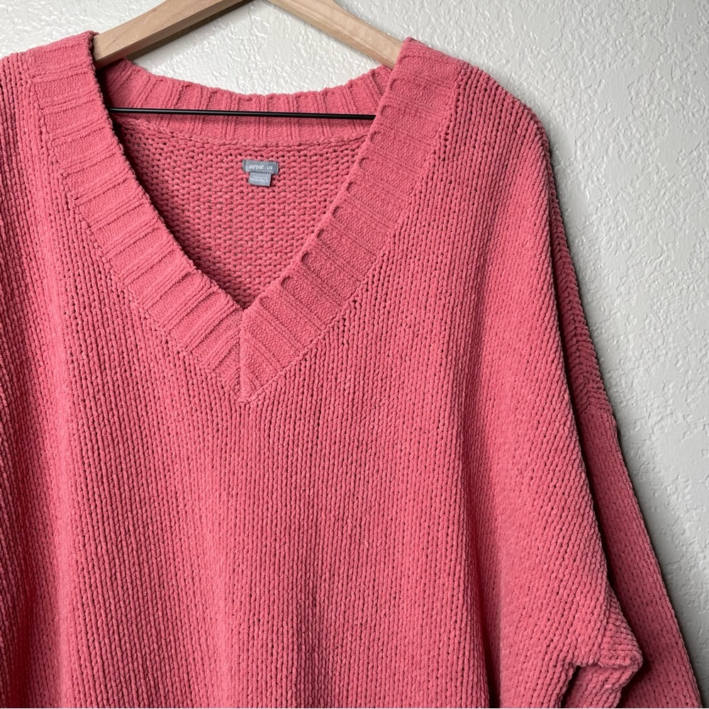 Aerie Women’s V Neck Oversized Thick Soft Knit Pink Sweater - Picture 3 of 9